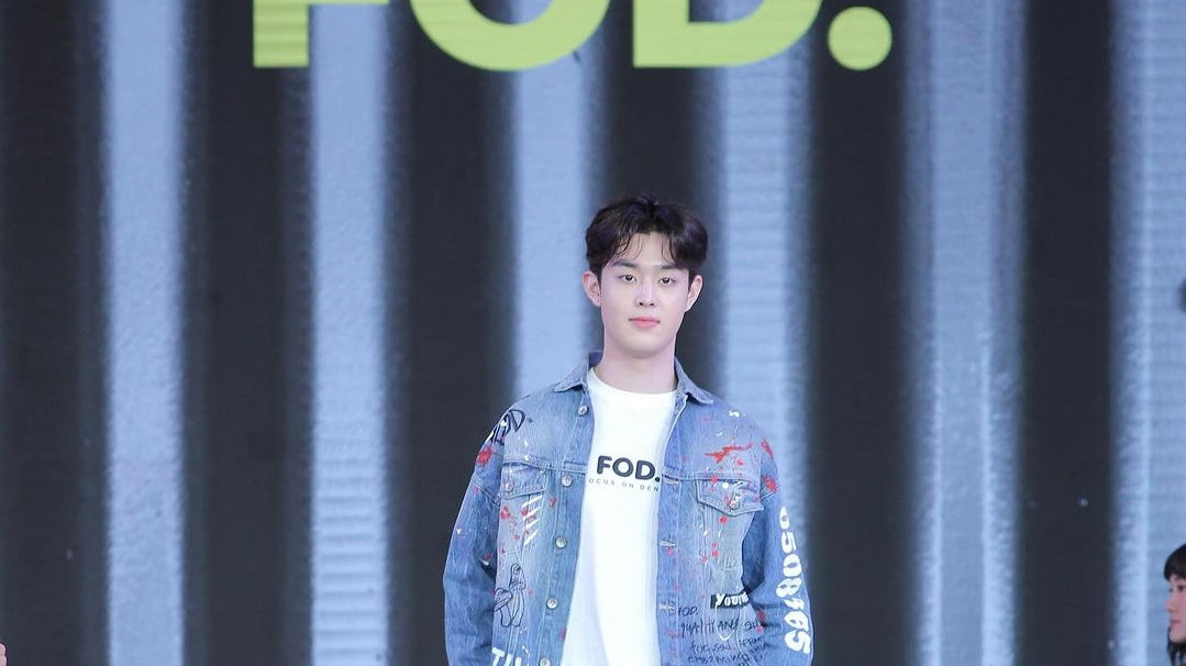 Gaya Kasual Gabriel Prince Jadi Muse FOD, Andalkan Jaket Denim Biru Plus Celana Panjang Oversized